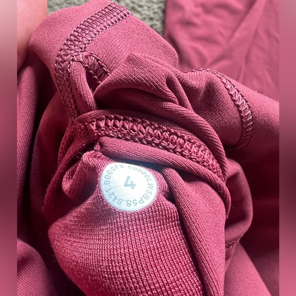 lululemon leggings - Picture 2 of 2